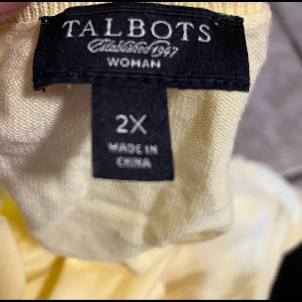 Talbots Plus Size 2X Yellow Short Sleeve Summer Sweater Button Accents
